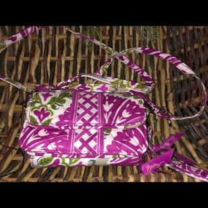 NWOT Vera Bradley crossbody organizer